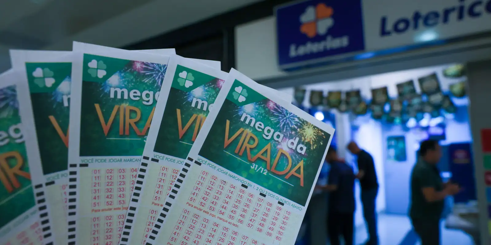 sorteadas-as-seis-dezenas-da-mega-da-virada:-09-13-21-32-33-59