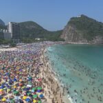 alerta-de-ressaca:-rio-pode-ter-ondas-ate-3-metros-no-fim-de-semana