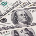 dolar-cai-forte,-a-r$-5,42,-no-primeiro-pregao-de-2026.-bolsa-recua