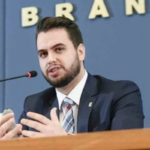 prisao-de-filipe-martins-e-mantida-apos-audiencia-de-custodia