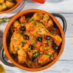 frango-a-cacadora-com-molho-encorpado-e-sabor-marcante;-aprenda