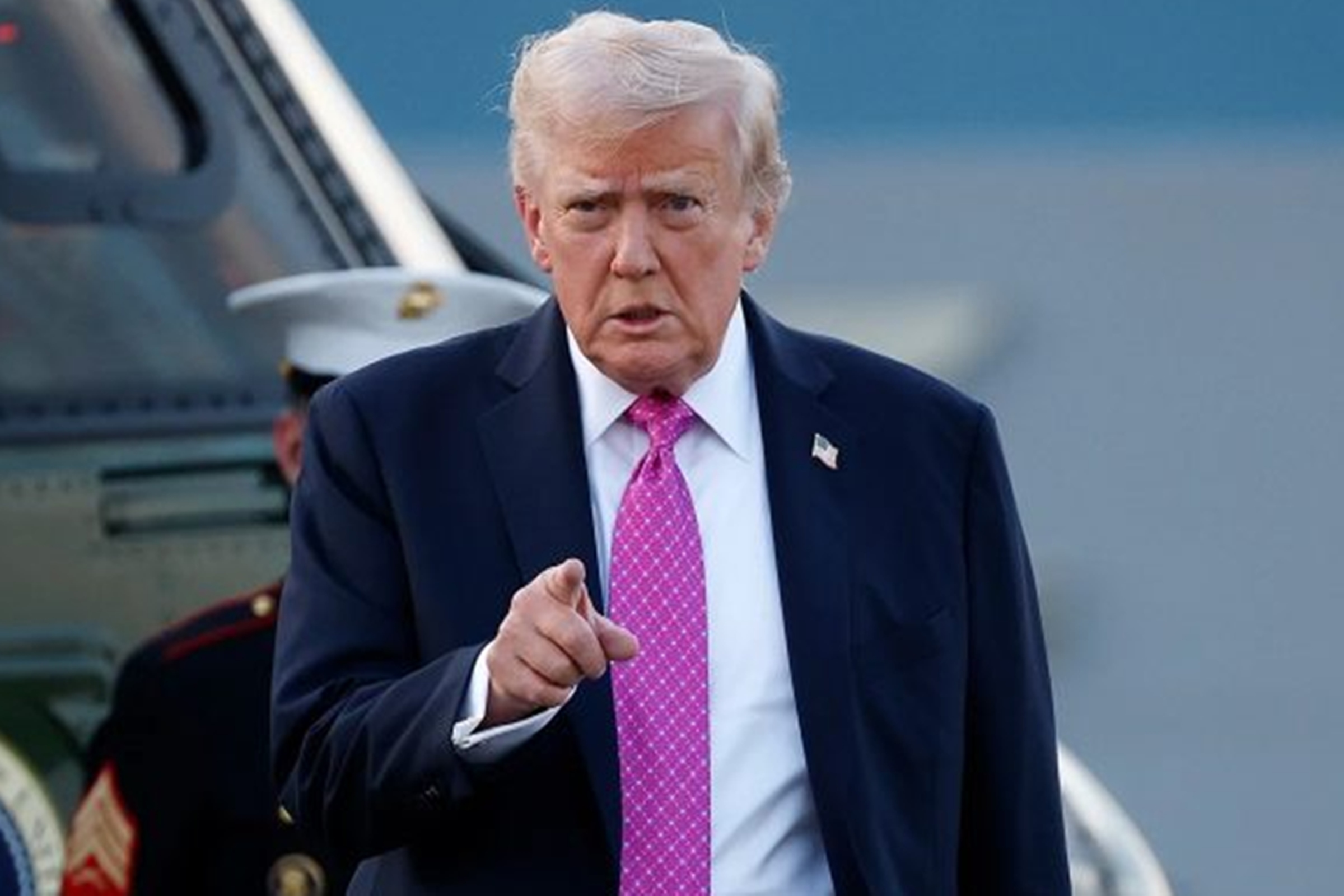 trump-diz-que-maduro-e-esposa-seguem-de-navio-para-ny-apos-captura