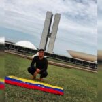 “alegria-e-emocao”:-venezuelano-morador-do-df-celebra-prisao-de-maduro