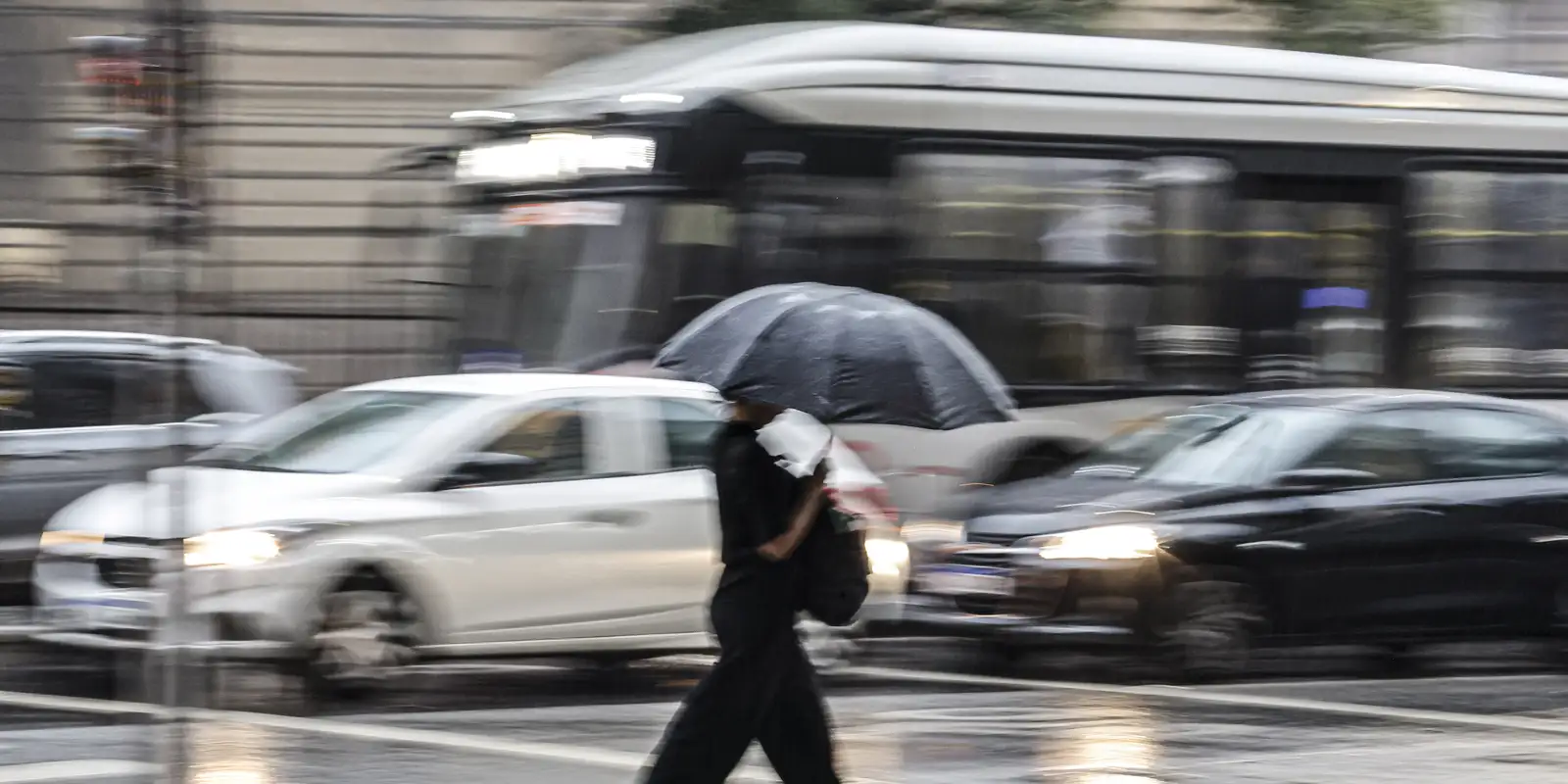 chuvas-no-litoral-paulista-provocam-interdicao-da-serra-mogi-bertioga