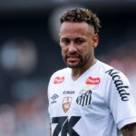pai-de-neymar-revela-que-filho-cogitou-aposentar-apos-a-ultima-lesao