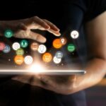 primeiro-domingo-do-ano-pede-faxina-digital-nos-apps-de-relacionamento