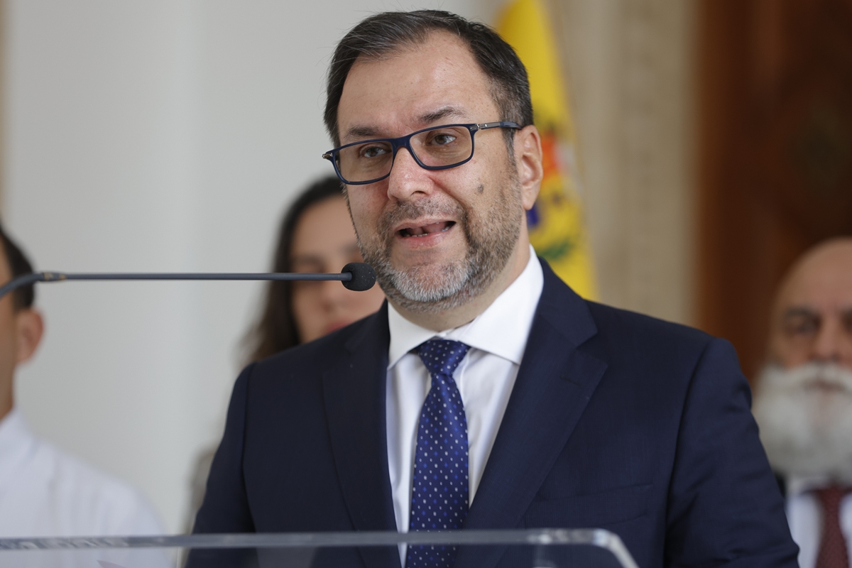 a-celac,-chanceler-da-venezuela-chama-operacao-de-trump-de-“criminosa”