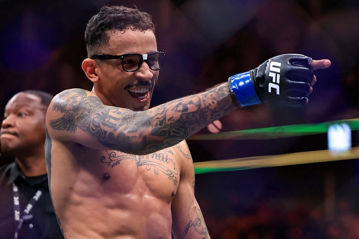 ufc:-carlos-prates-reage-e-aumenta-rumores-de-luta-contra-ex-campeao