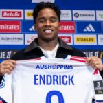 endrick-e-apresentado-no-lyon-e-comenta-peso-de-ancelotti-na-decisao.-veja-video