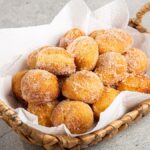 bolinho-de-chuva-e-uma-delicia-e-esta-versao-e-melhor-ainda;-aprenda