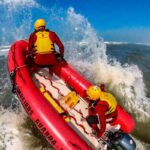 bombeiros-salvam-mais-de-mil-pessoas-no-litoral-de-sp-desde-dezembro