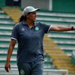 treinadora-da-chapecoense-e-a-1a-da-historia-a-vencer-na-copinha