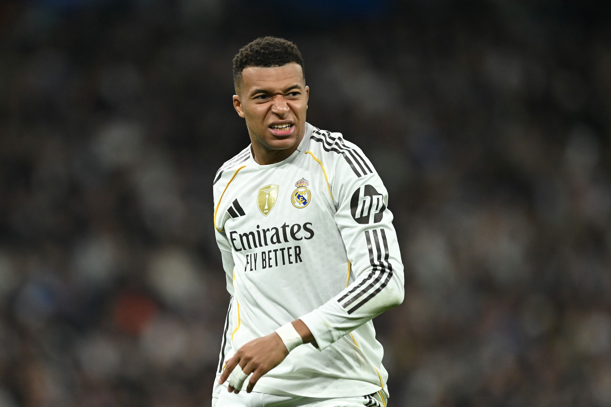 kylian-mbappe-nao-jogara-supercopa-da-espanha-pelo-real;-entenda