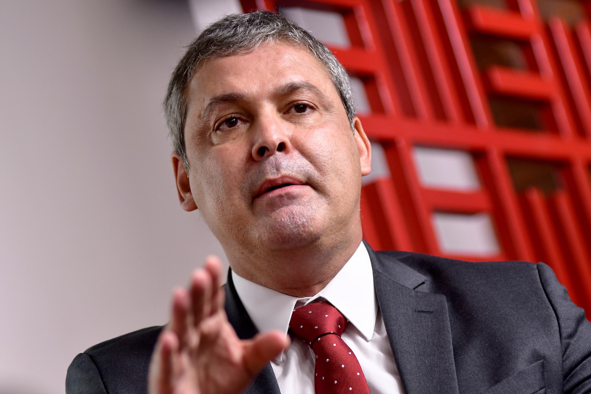 deputados-atacam-nikolas-e-flavio-apos-posts-sobre-intervencao-dos-eua