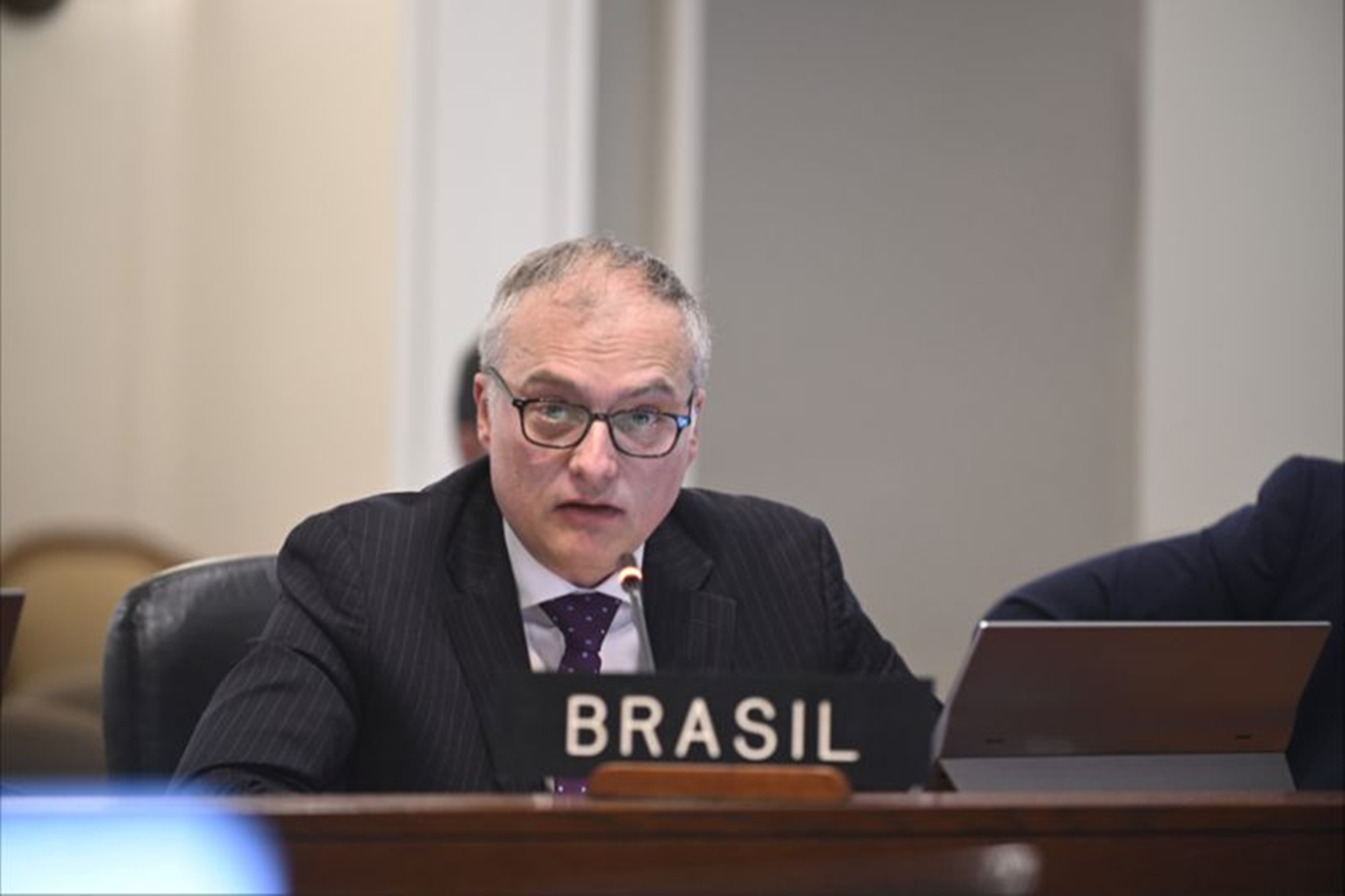 brasil-condena-na-oea-acao-dos-eua-na-venezuela:-“afronta-a-soberania”