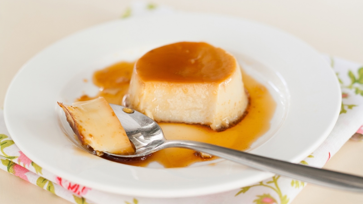 pudim-de-iogurte-sem-ovo-conquista-pela-textura-leve-e-sabor-delicado