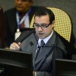 ex-ministro-do-stj-recebeu-r$-595-mil-de-firma-ligada-a-careca-do-inss