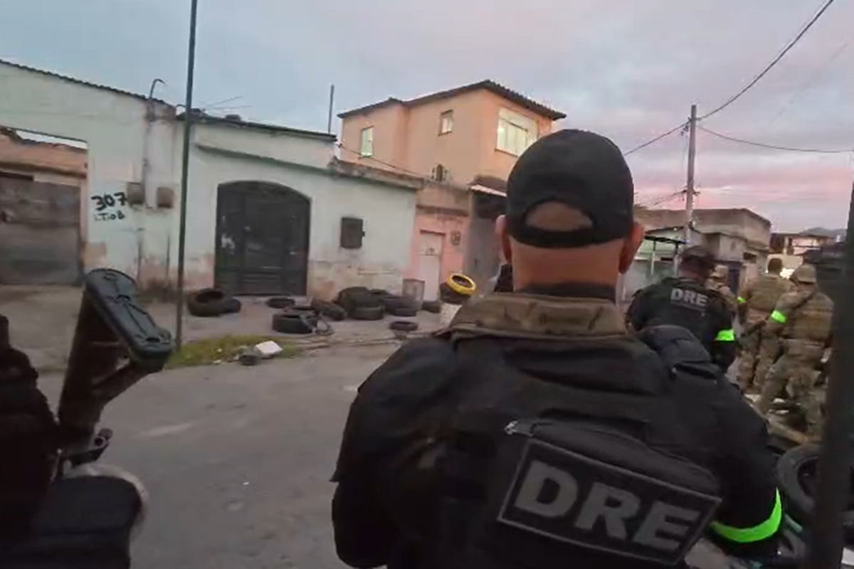 operacao-contra-roubo-de-cargas-e-carros-de-luxo-cerca-areas-dominadas-pelo-tcp