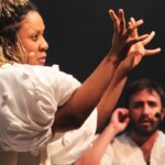 ‘os-irmaos-karamazov’-volta-ao-rio-com-acessibilidade-integrada-a-peca