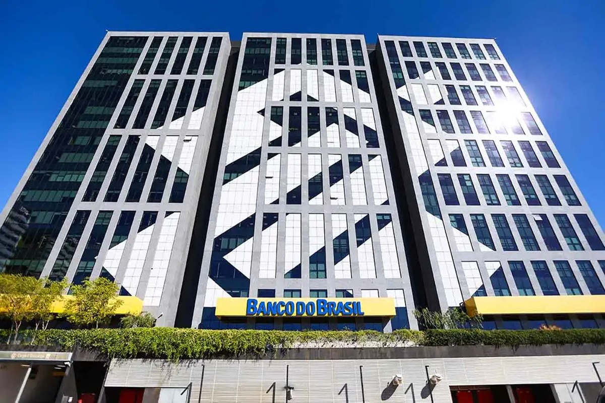banco-do-brasil:-concurso-tem-aumento-no-salario-de-nivel-medio;-veja
