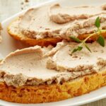 pate-de-frango-cremoso-e-opcao-pratica-para-lanches-da-semana