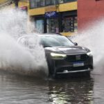chuva-causa-estragos-e-deixa-ruas-alagadas-em-sao-paulo.-veja-fotos