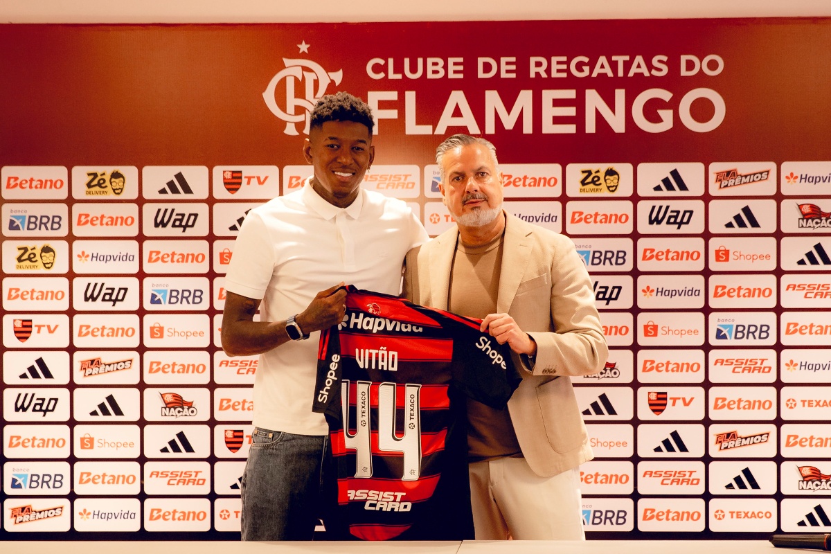vitao-revela-primeiro-contato-com-filipe-luis-antes-de-chegar-ao-fla