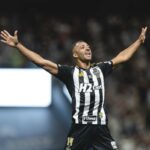 atletico-mg-confirma-contratacao-em-definitivo-do-zagueiro-vitor-hugo
