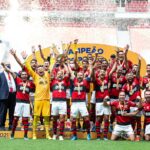 veja-o-que-mudou-no-flamengo-um-ano-apos-titulo-da-supercopa-2025
