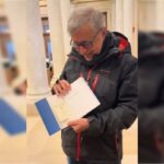 professor-da-unb-se-emociona-ao-ver-livro-dele-em-harvard.-veja-video