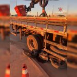 motociclista-morre-em-acidente-com-caminhao-na-via-estrutural