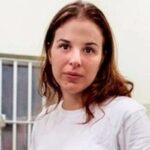 suzane-von-richthofen-retorna-a-delegacia-e-surpreende-ate-policiais