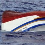 “titanic-de-pobre”:-homem-sobrevive-a-naufragio-em-porta-de-geladeira.-video