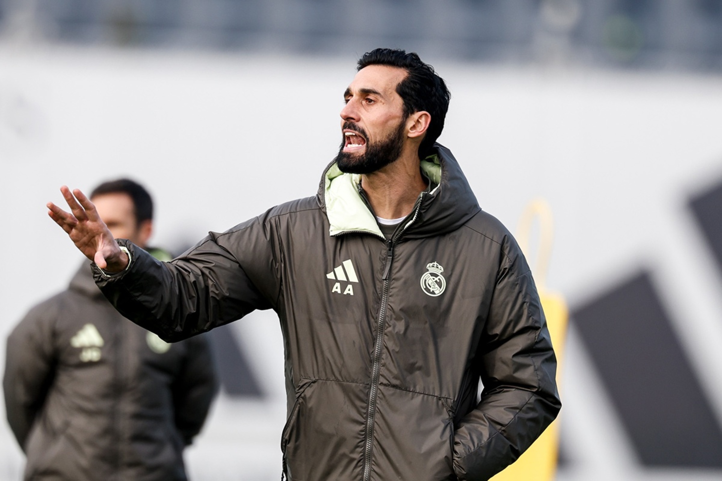 novo-tecnico-do-real-madrid,-arbeloa-afasta-polemicas-sobre-vini-jr.