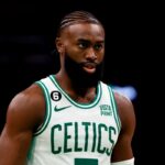 astro-do-boston-celtics-e-multado-pela-nba-apos-criticas-a-arbitragem