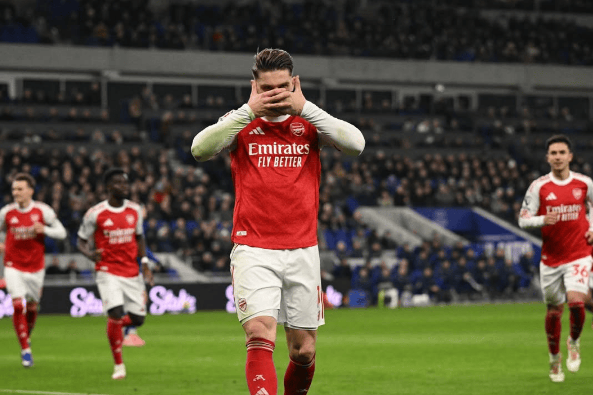 copa-da-liga-inglesa:-em-jogo-com-muitos-gols,-arsenal-vence-chelsea