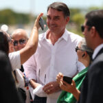 bom-desempenho-de-flavio-surpreende-e-faz-centrao-reavaliar-estrategia