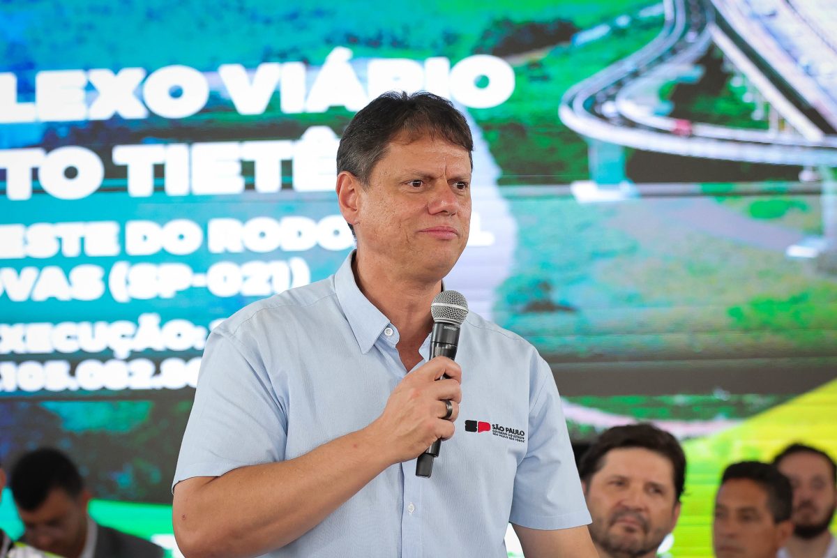 “meu-nome-e-o-flavio”,-diz-tarcisio-sobre-corrida-presidencial