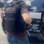bandidos-dao-re-em-carro-para-invadir-loja-no-bras-e-acabam-presos