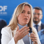 celina-diz-que-papudinha-“amplia-condicao-humanitaria”-de-bolsonaro