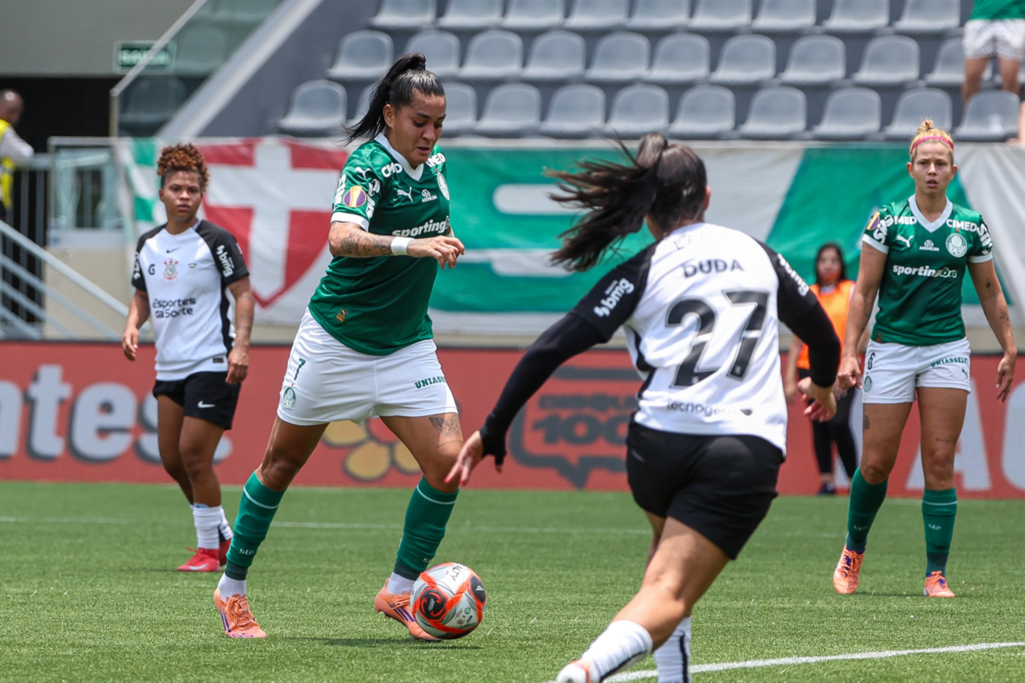 palmeiras-sera-mandante-da-supercopa-feminina-contra-corinthians