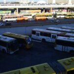 dezenas-de-onibus-de-uma-mesma-empresa-urbana-sao-apedrejados-no-df