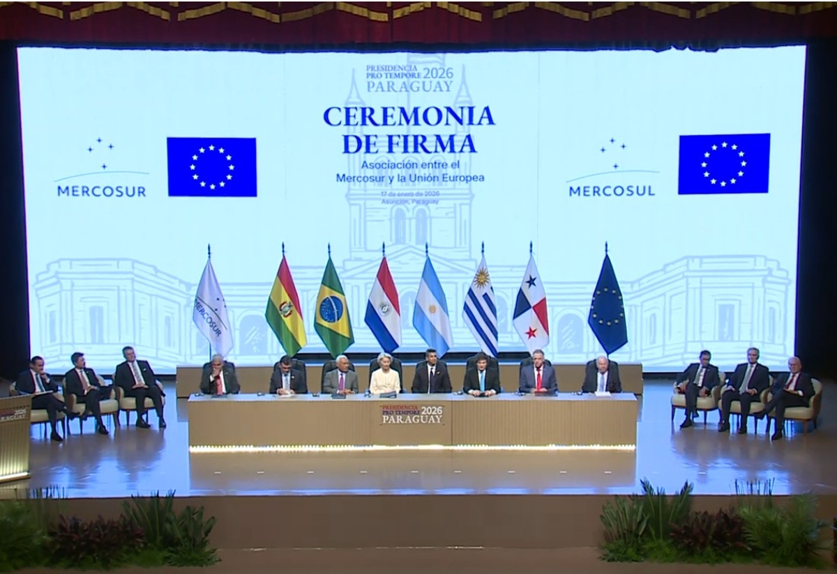 mercosul-e-uniao-europeia-assinam-acordo-de-livre-comercio-no-paraguai