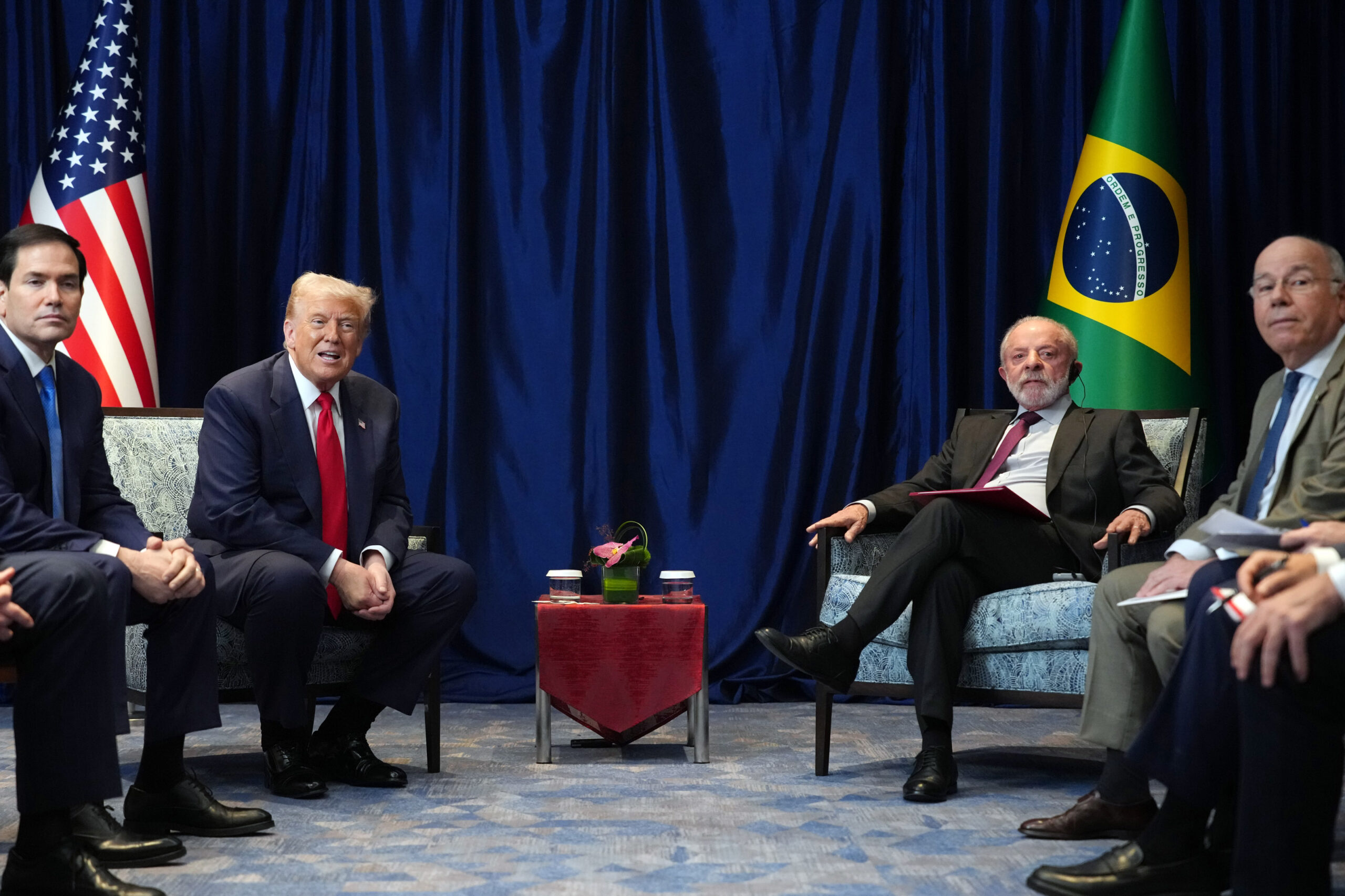 trump-convida-lula,-milei-e-erdogan-para-“conselho-da-paz”-para-gaza