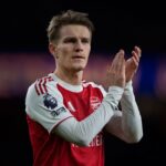 premier-league:-arsenal-pressiona,-mas-nao-sai-do-0-x-0-contra-forest