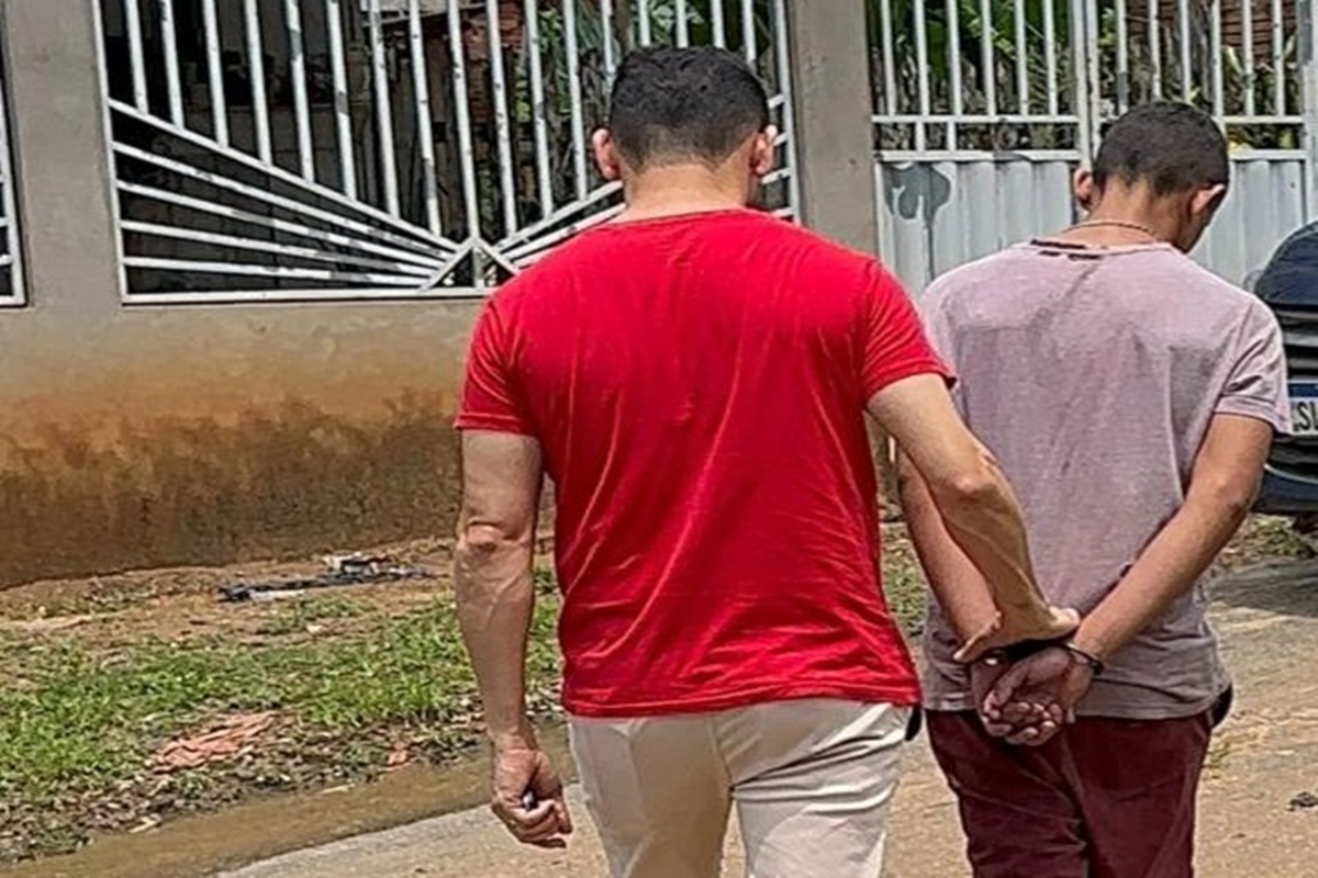 “pablo-escobar”-confessa-que-matou-rival-a-mando-de-faccao-e-e-preso