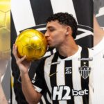atletico-mg-anuncia-ex-flamengo-como-novo-reforco-para-temporada