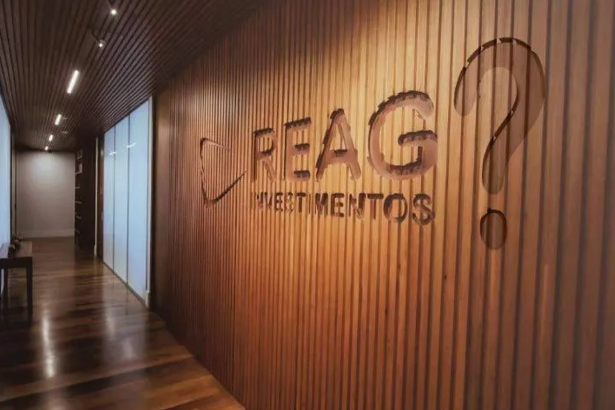 reag-ja-fazia-negocios-com-o-banco-maxima,-transformado-em-master-por-vorcaro