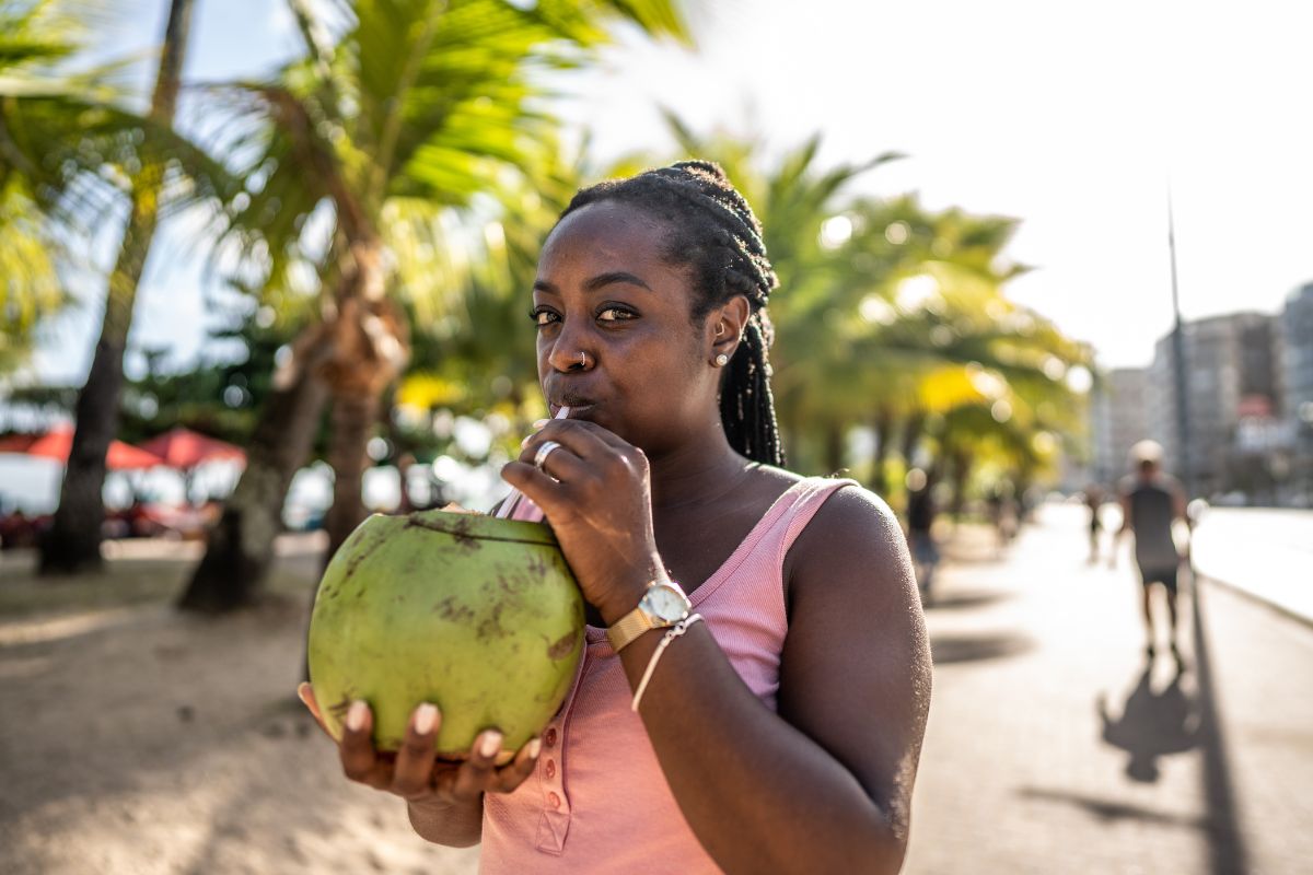 dicas-de-verao:-como-evitar-a-intoxicacao-alimentar-na-praia
