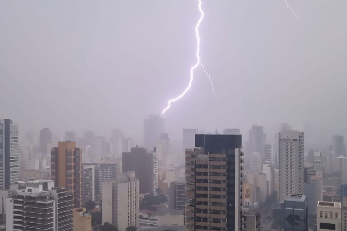 sp:-com-previsao-de-chuvas,-gabinete-de-crise-e-ativado-nesta-segunda